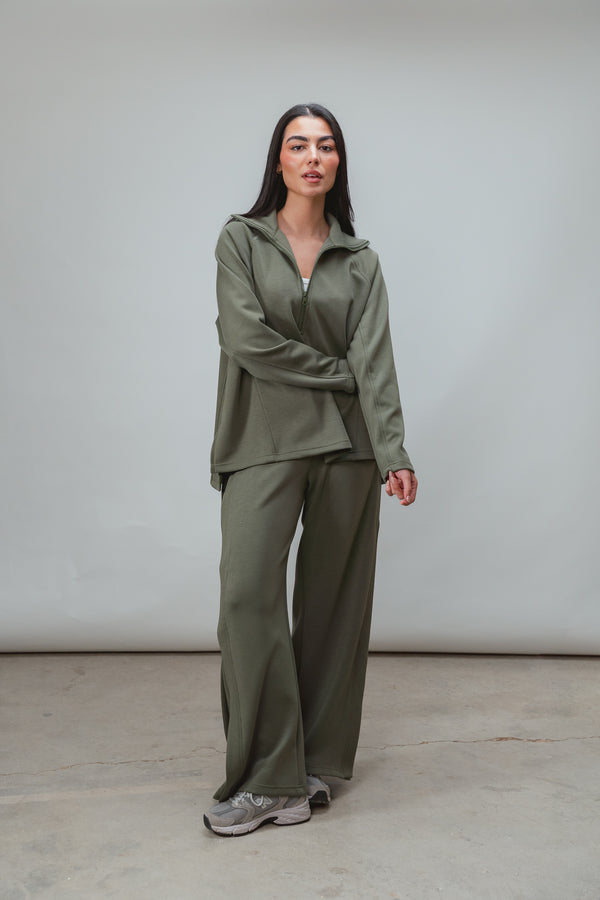 Ultra Soft Single Pleat Set in Olive