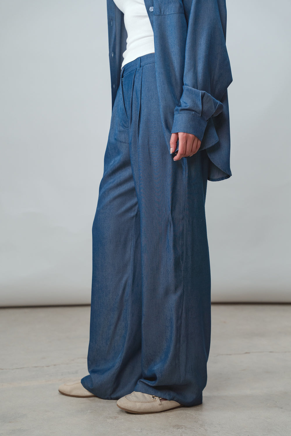 True Blue Pants in Dark Blue