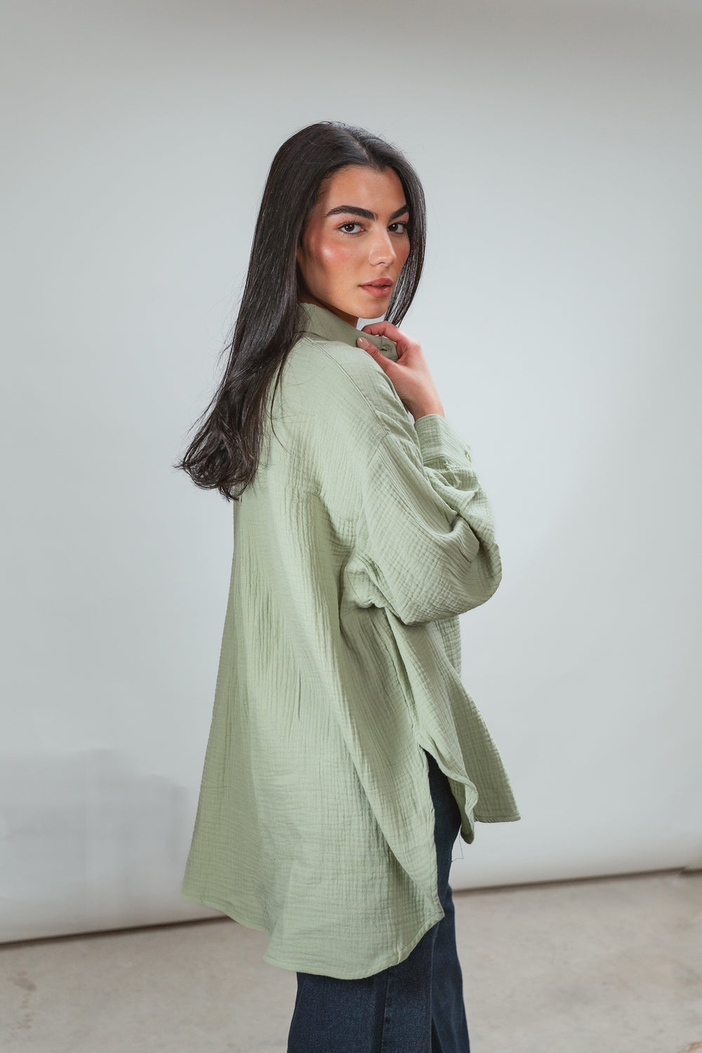 Cotton Muslin Shirt in Olive