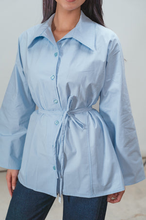 Belted Poplin Shirt in Blue