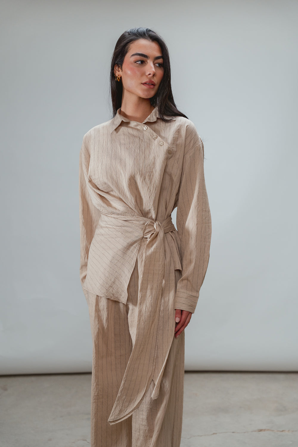 Shifted Top in Beige