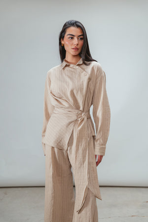 Shifted Set in Beige