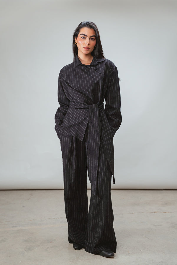 Shifted Set in Black