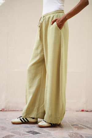 Everyday Pants in Light Green