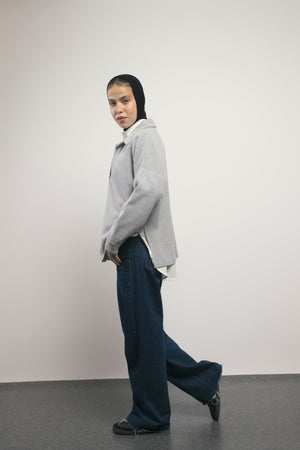 Hustler Sweater in Light Grey