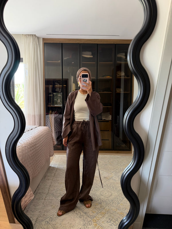 Linen Pants in Brown