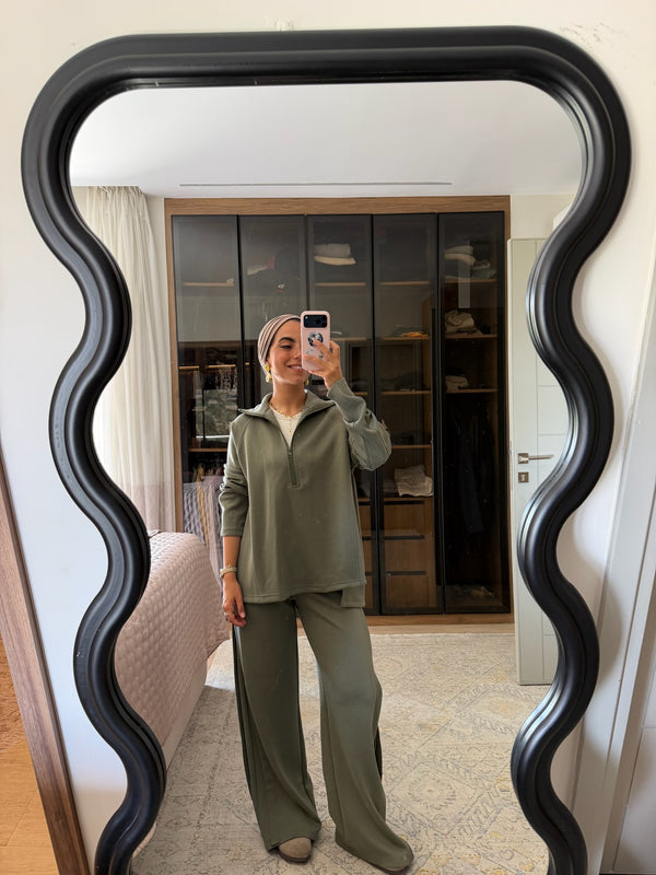 Ultra Soft Single Pleat Set in Olive