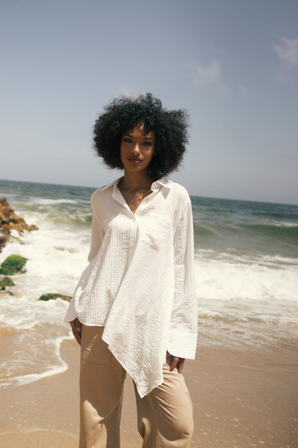 Bottom Line Shirt in White