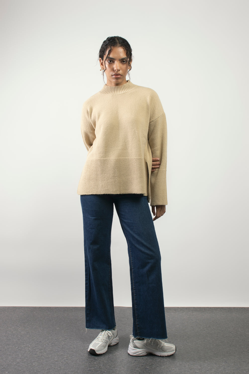 Good Feels Sweater In Beige