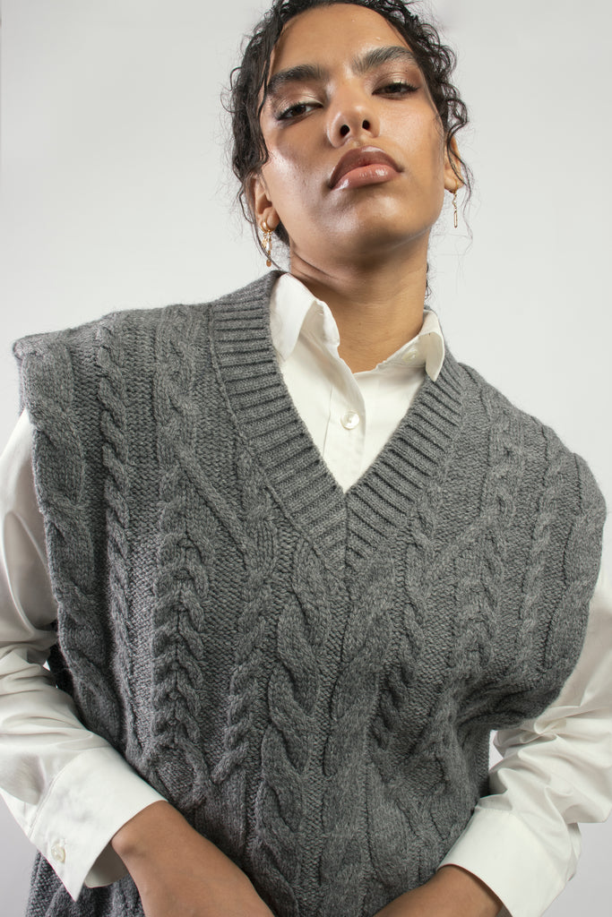 Knit Vest in Grey