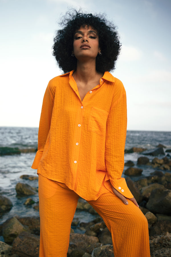 Bottom line Set in Orange