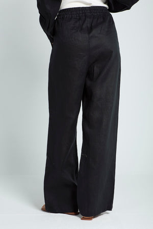 Livin’ In Linen Pants in Black