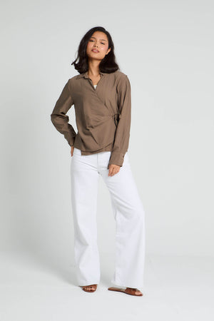 Crinkled Tie Wrap Shirt in Brown