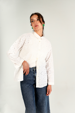 Voile Embroidered Shirt in Offwhite