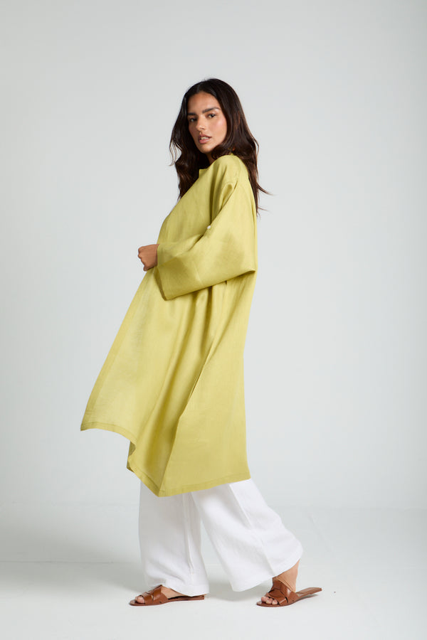 Button-tab Linen Kimono in Pistachio