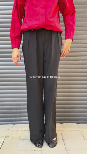 Gutsy Trousers in Black