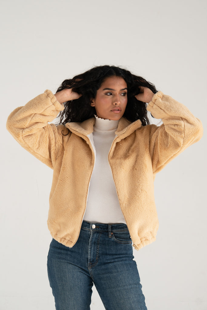 Cloudy Faux Fur Jacket In Sand