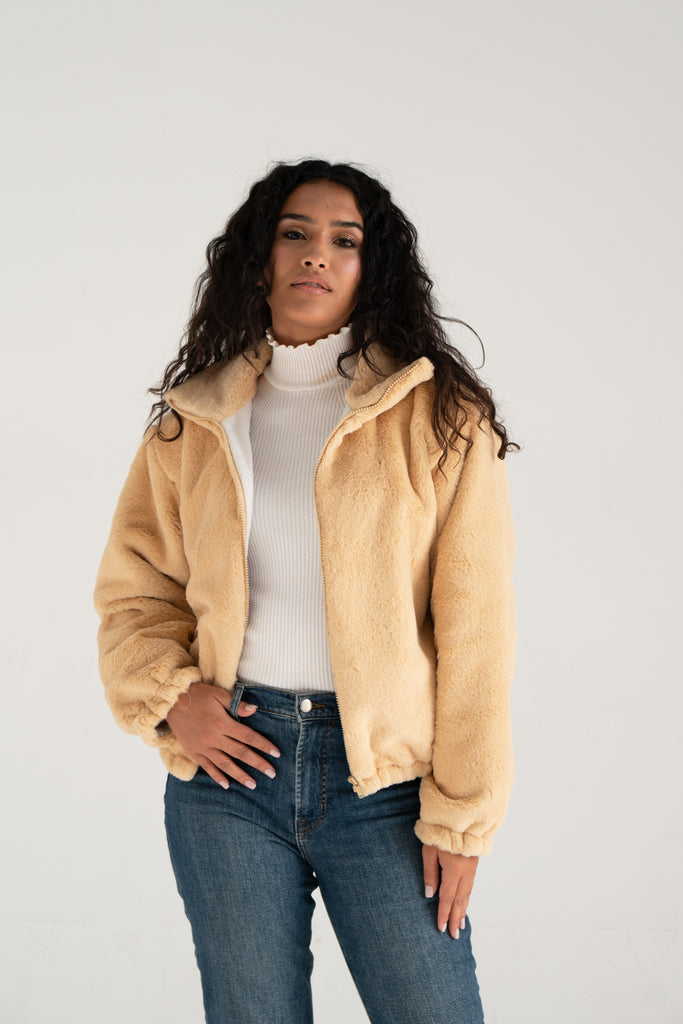 Cloudy Faux Fur Jacket In Sand