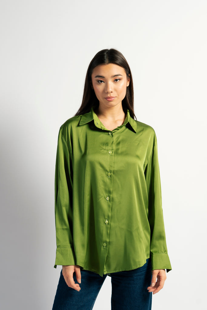 Basic Satin Shirt in Green