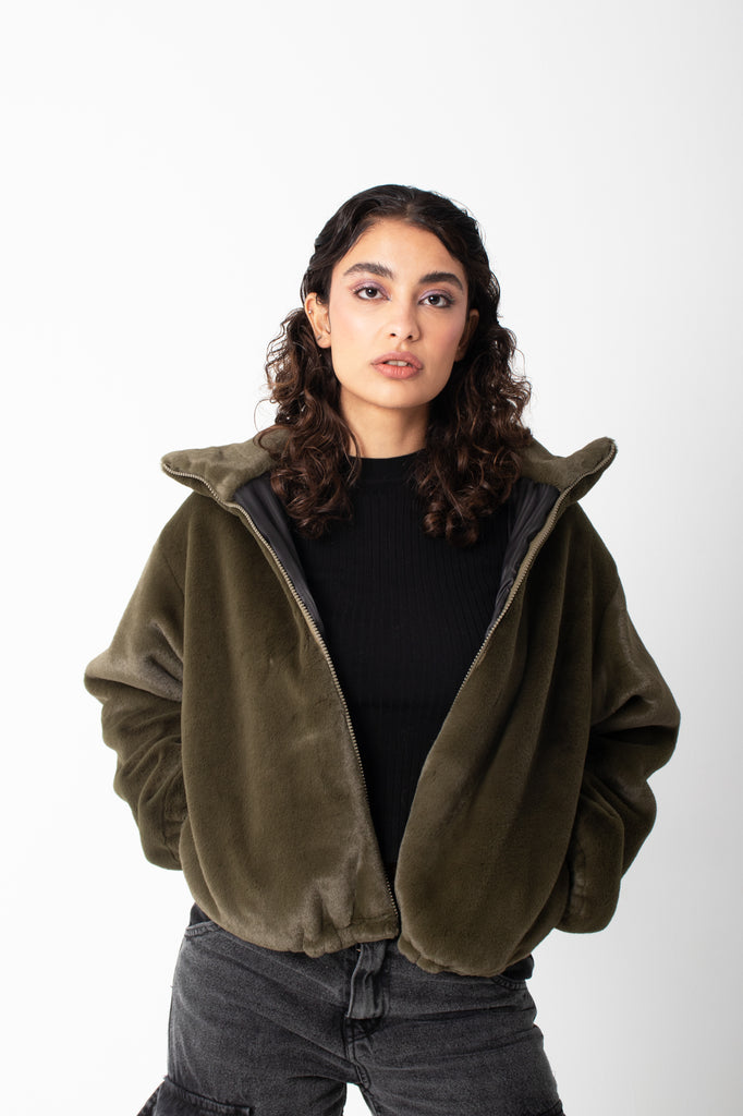 Cloudy Faux Fur Jacket In Olive