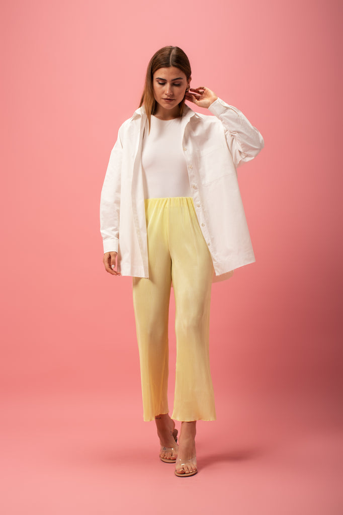 Cropped Pleated Pants in Yellow